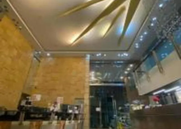酒店 Bay Sea View Modern Deluxe With Balcony X Free Pool And Sauna Access Promo X Updated 2024 Price X Front Of Robinsons Place Ermita Pgh X Get 25 Percent Discount 马尼拉
